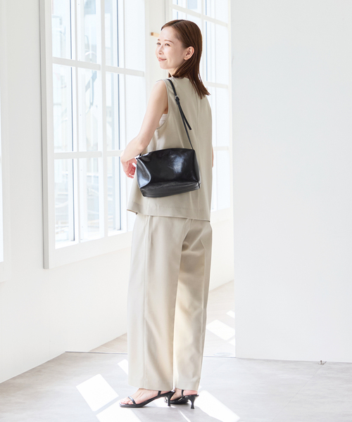 U by SPICK&SPAN（ユーバイスピックアンドスパン）の「《追加》LOW CLASSIC Lc LEATHER CARAMEL BOXBAG2（ハンドバッグ・レディース・ブラック・FREE）」の7枚目の写真