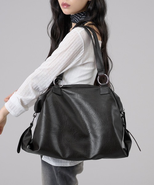apres jour mignon(アプレジュールミニョン)の「【apresjour mignon×ARIAZ】フェイクレザーBigボストンバッグ(ハンドバッグ・レディース・ブラック/ダークブラウン/ライトブラウン・ONESIZE)」の1枚目の写真