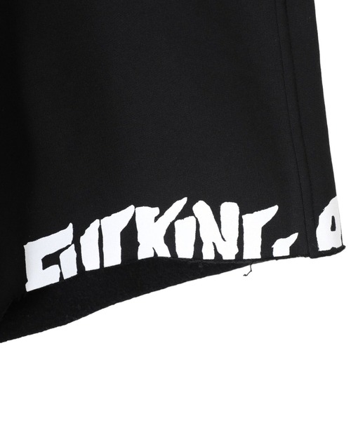 FUCKING AWESOME（ファッキングオーサム）の「FUCKING AWESOME / ファッキンオーサム：Cut Off Sweat Short：FA-COSS[WAX]（その他パンツ・メンズ・ブラック・L）」の3枚目の写真