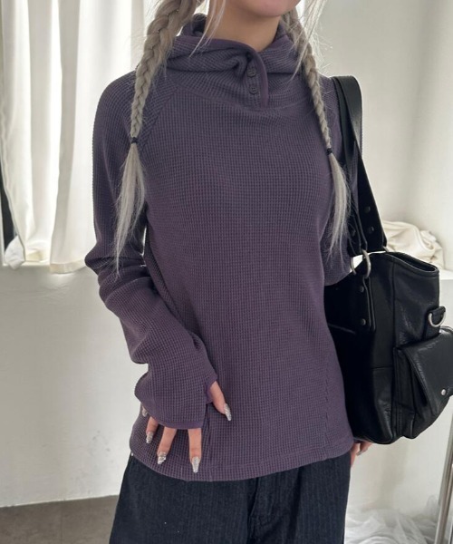 semplice（センプリチェ）の「ワッフル編み スリーブカバー フーディ（パーカー・レディース・パープル/ダークグレー/オフホワイト・F）」の8枚目の写真