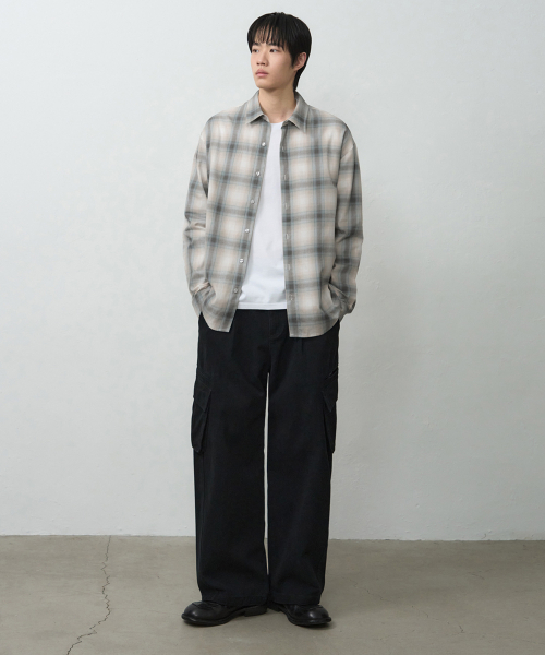 DRAW FIT（ドローフィット）の「マレンクロップチェックシャツ [グレイッシュベージュ]（シャツ/ブラウス・メンズ・その他・M/L/XL）」の3枚目の写真