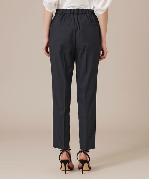 MACKINTOSH LONDON(マッキントッシュ ロンドン)の「【WEB・一部店舗限定】コットンリネンブレンドオックステーパードパンツ(その他パンツ・レディース・ベージュ/ネイビー/オフホワイト・40/36/38)」の9枚目の写真