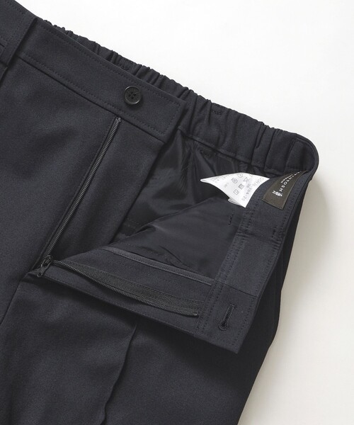 MACKINTOSH LONDON(マッキントッシュ ロンドン)の「【WEB・一部店舗限定】コットンリネンブレンドオックステーパードパンツ(その他パンツ・レディース・ベージュ/ネイビー/オフホワイト・40/36/38)」の11枚目の写真