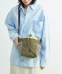 MESH BOX SHOULDER BAG