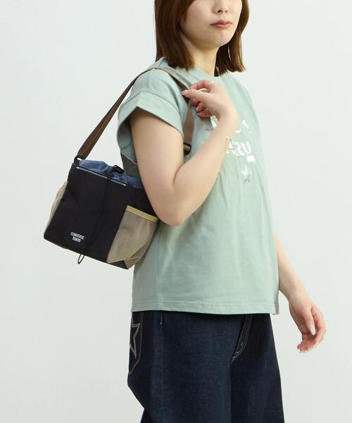 CONVERSE TOKYO(コンバーストウキョウ)の「MESH BOX SHOULDER BAG(ショルダーバッグ・レディース・ブラック/カーキ/グレー・FREE)」の6枚目の写真