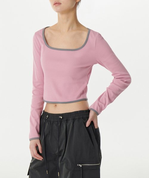 MUSINSA STANDARD WOMAN（ムシンサスタンダードウーマン）の「ウィメンズスリムクロップスクエアネックリンガー長袖Tシャツ[ピンク/グレー]（Tシャツ/カットソー・レディース・その他・SMALL/MEDIUM/LARGE/X-SMALL）」の2枚目の写真