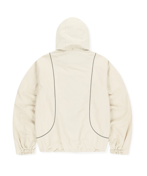 SUNLOVE（サンラブ）の「Crescent Windbreaker（ナイロンジャケット・レディース・アイボリー・L）」の2枚目の写真