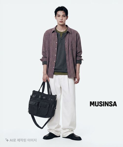 MAISON MINED(メゾンミネド)の「TWO-WAY SHOULDER BAG BLACK(ショルダーバッグ・メンズ・その他・FREE)」の17枚目の写真