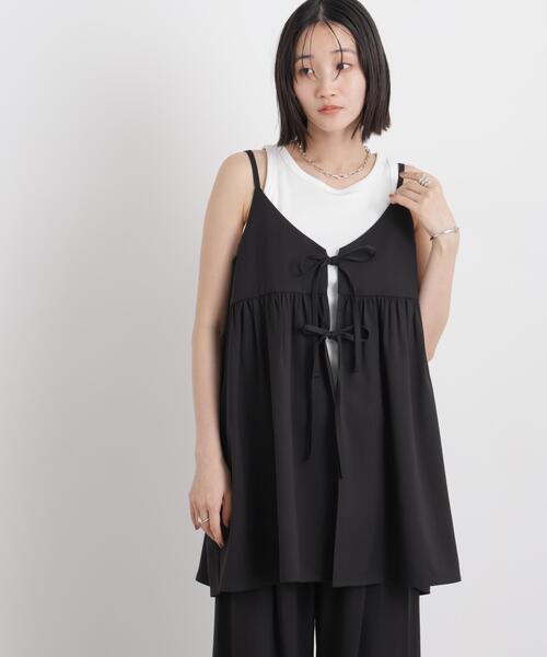 NANO universe（ナノユニバース）の「微光沢ツイル前後2wayリボンキャミソール(セットアップ可)（キャミソール・レディース・キャメル/ブラック/ベージュ・FREE）」の5枚目の写真