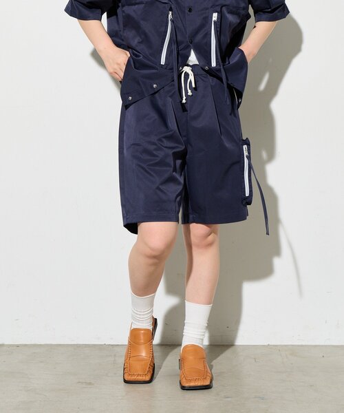 B-DAY STORE(ビーデイストア)の「【B-DAY STORE】ビックポケットショートパンツ(その他パンツ・レディース・カーキ/ネイビー・0)」の1枚目の写真
