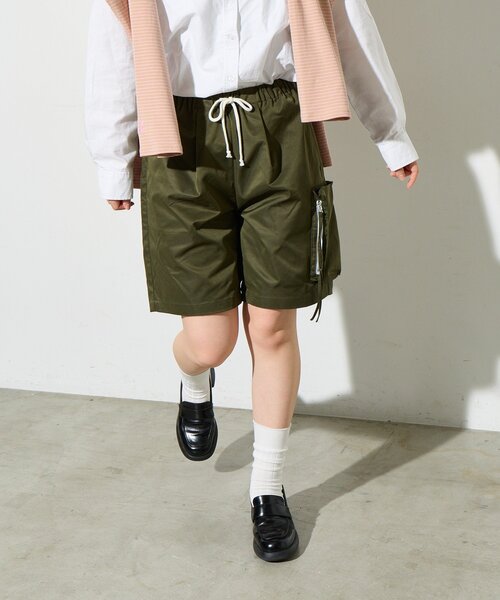 B-DAY STORE(ビーデイストア)の「【B-DAY STORE】ビックポケットショートパンツ(その他パンツ・レディース・カーキ/ネイビー・0)」の21枚目の写真