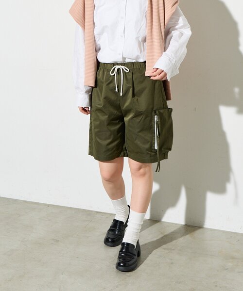 B-DAY STORE(ビーデイストア)の「【B-DAY STORE】ビックポケットショートパンツ(その他パンツ・レディース・カーキ/ネイビー・0)」の22枚目の写真