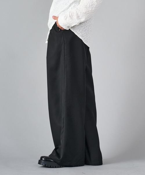 REGIEVO(レジエボ)の「スタッズ ワイドスラックス(スラックス・メンズ・ブラック・LARGE/MEDIUM)」の7枚目の写真