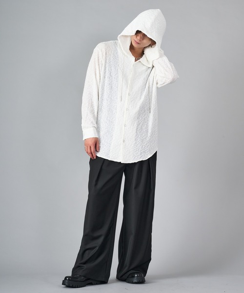 REGIEVO(レジエボ)の「スタッズ ワイドスラックス(スラックス・メンズ・ブラック・LARGE/MEDIUM)」の2枚目の写真