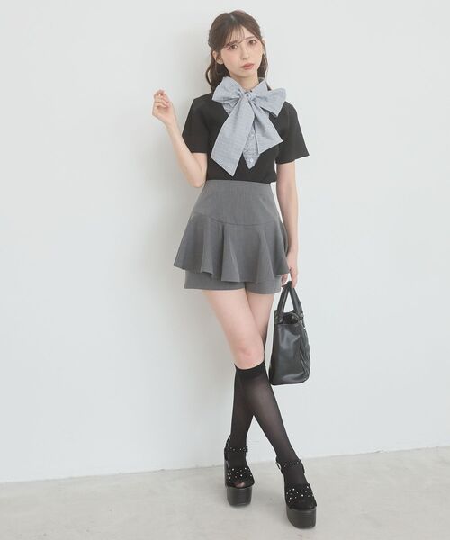 MAJESTIC LEGON(マジェスティックレゴン)の「シャツドッキングリボンタイニット(ニット/セーター・レディース・ブラック/ピンクベージュ/アイボリー/グレー・MEDIUM)」の19枚目の写真