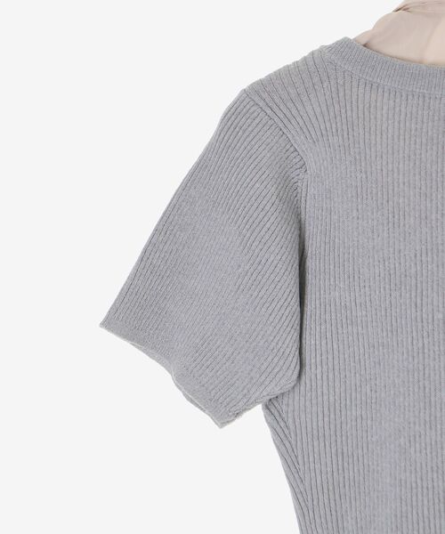 MAJESTIC LEGON(マジェスティックレゴン)の「シャツドッキングリボンタイニット(ニット/セーター・レディース・ブラック/ピンクベージュ/アイボリー/グレー・MEDIUM)」の15枚目の写真