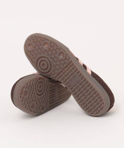 adidas Originals(アディダスオリジナルス)の「【adidas Originals】IH9166 SAMBA OG W(スニーカー・レディース・ブラウン・25/24.5/24/23.5/23)」の2枚目の写真