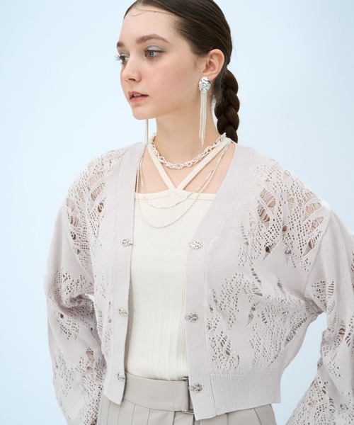 HARE(ハレ)の「スカシアミワイドスリーブ チャイナカナグニットカーディガン(HARE)(カーディガン/ボレロ・レディース・グレー/ブラック/パープル・FREE)」の2枚目の写真