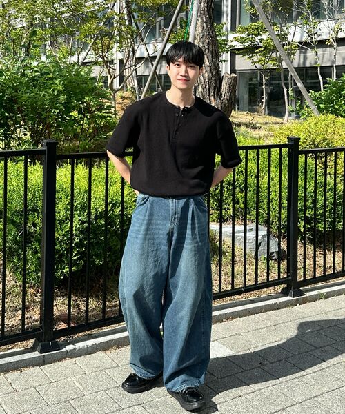 MOOVN(ムブン)の「ヘンリーネックワッフル半袖Tシャツブラック(Tシャツ/カットソー・メンズ・その他・SMALL/LARGE/MEDIUM)」の4枚目の写真