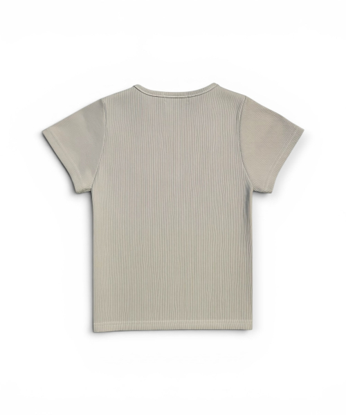 BORN SLIPPY(ボーンスリッピー)の「Gothic Cross Snap Top (Beige)(Tシャツ/カットソー・レディース・その他・FREE)」の2枚目の写真