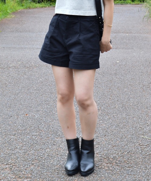 spiritoso(スピリトーゾ)の「【spiritoso】ハイウエストショートパンツ(その他パンツ・レディース・ベージュ/ホワイト/ブラック・LARGE/MEDIUM)」の8枚目の写真