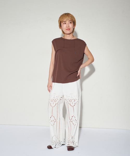 GRISE(グリーズ)の「《追加 / WEB+一部店舗限定》GRISE3cmレザーCURVYバレリーナ(バレエシューズ・レディース・ブラック/レッド/シルバー・25.5cm/22cm/22.5cm/23cm/23.5cm/24cm/24.5cm/25cm)」の12枚目の写真