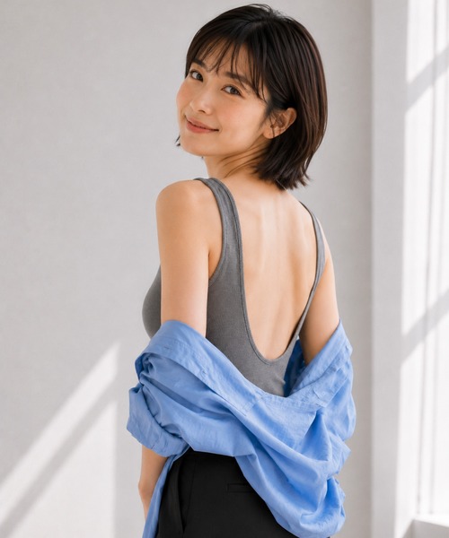 by LEGNA(バイレグナ)の「カップ付きインナーバックオープンタイプ(タンクトップ・レディース・グレー/ホワイト/ダークグレー/ブラック・SMALL/MEDIUM/X-LARGE/LARGE)」の15枚目の写真