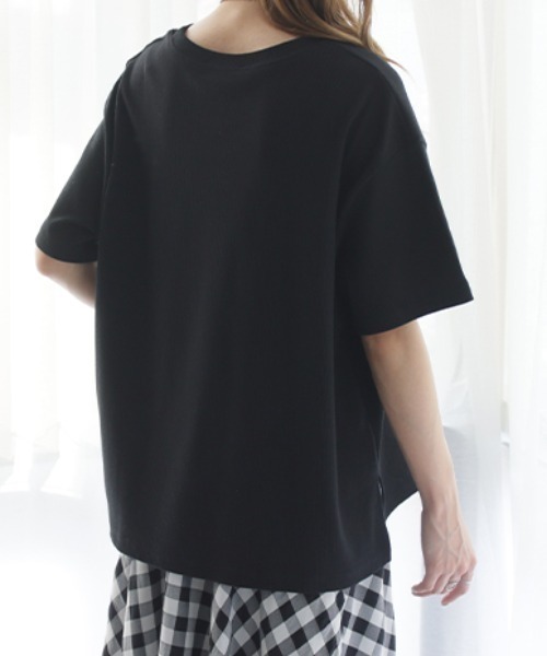 HUG.U(ハグユー)の「やわらかリブTシャツ(Tシャツ/カットソー・レディース・オレンジ/グレー/ブラウン/ブラック/ホワイト/ブルー・FREE)」の15枚目の写真