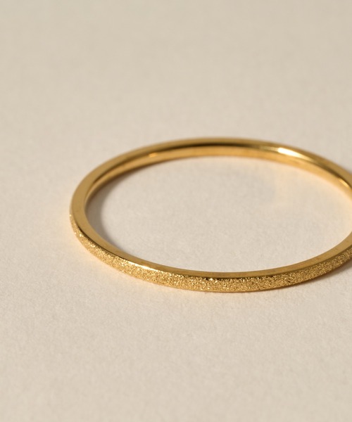 novice（ノーヴィス）の「【novice】Lunar Dust Ring［Stainless］（リング・レディース・シルバー/ゴールド・12）」の5枚目の写真