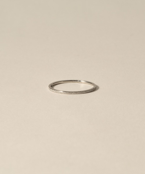 novice（ノーヴィス）の「【novice】Lunar Dust Ring［Stainless］（リング・レディース・シルバー/ゴールド・12）」の4枚目の写真