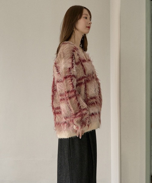 mideal(マイディール)の「design pattern shaggy cardigan / デザインパターンシャギーカーディガン(カーディガン/ボレロ・レディース・オレンジ/ブルー/ボルドー/グリーン・FREE)」の7枚目の写真