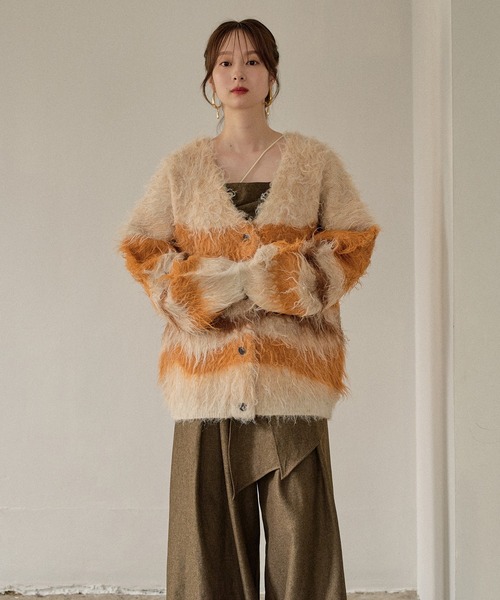 mideal(マイディール)の「design pattern shaggy cardigan / デザインパターンシャギーカーディガン(カーディガン/ボレロ・レディース・オレンジ/ブルー/ボルドー/グリーン・FREE)」の18枚目の写真