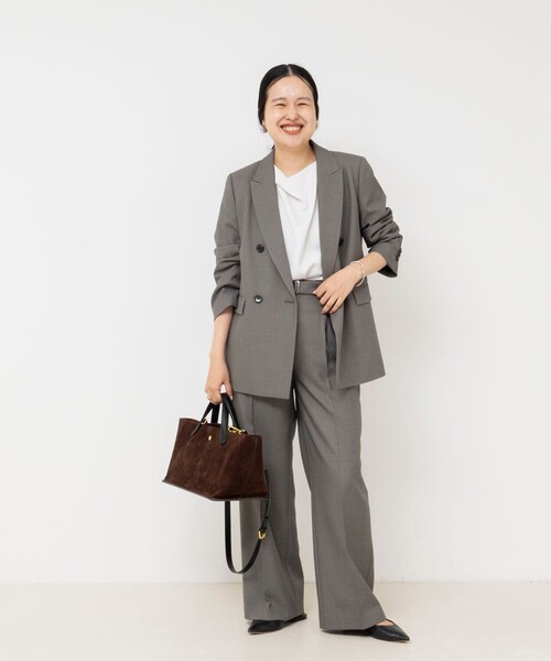NOLLEY’S Sophi(ノーリーズソフィ)の「《セットアップ対応》ウォッシャブルドライシャークタックセミワイドパンツ(その他パンツ・レディース・ブラウン/グレー・34/36/38)」の3枚目の写真