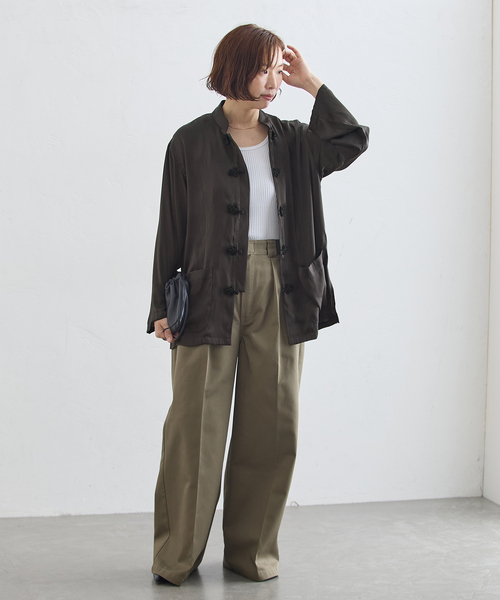 A PUPIL(アピューピル)の「A PUPIL/ア ピューピル 別注 チャイナシャツ(シャツ/ブラウス・レディース・チャコールグレー/ネイビー/キャメル・FREE)」の4枚目の写真
