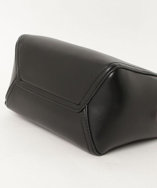 Calvin Klein(カルバン・クライン)の「Calvin Klein カルバンクライン CK BUCKET WITH STRAP バケット ショルダーバッグ(ショルダーバッグ・レディース・ブラック・FREE)」の6枚目の写真