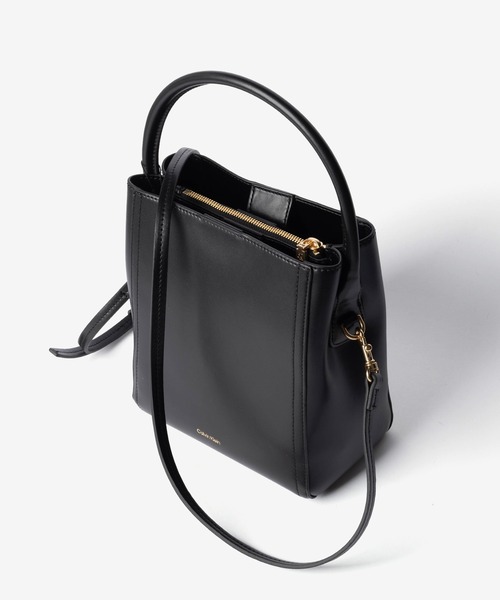 Calvin Klein(カルバン・クライン)の「Calvin Klein カルバンクライン CK BUCKET WITH STRAP バケット ショルダーバッグ(ショルダーバッグ・レディース・ブラック・FREE)」の12枚目の写真