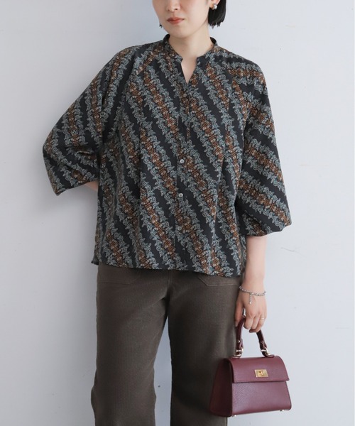 NOMBRE IMPAIR(ノンブルアンペール)の「【予約】バイヤススケッチフラワーPT ラグランブラウス(シャツ/ブラウス・レディース・チャコールグレー・FREE)」の12枚目の写真