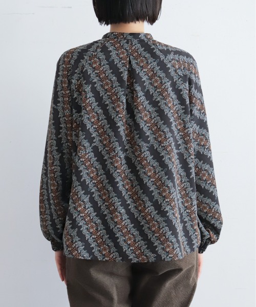 NOMBRE IMPAIR(ノンブルアンペール)の「【予約】バイヤススケッチフラワーPT ラグランブラウス(シャツ/ブラウス・レディース・チャコールグレー・FREE)」の6枚目の写真