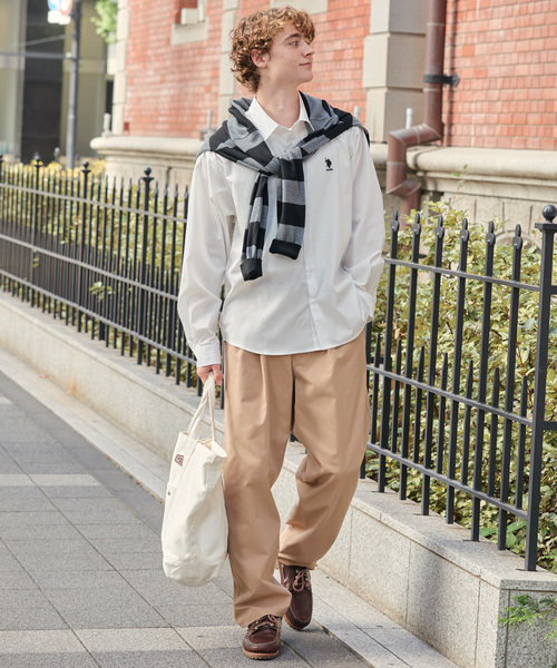 U.S. POLO ASSN.(ユーエスポロアッスン)の「U.S. POLO ASSN./ユーエスポロアッスン 別注 ロゴ刺繍 オーバーサイズ レギュラーカラーシャツ(シャツ/ブラウス・メンズ・ネイビー/ブルー/ブラック系/グレー系/オフホワイト・S/M/L)」の9枚目の写真
