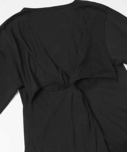 HAKUJI(ハクジ)の「HAKUJI BACK TWIST PULLOVER(Tシャツ/カットソー・レディース・ブラック/イエロー・FREE)」の11枚目の写真