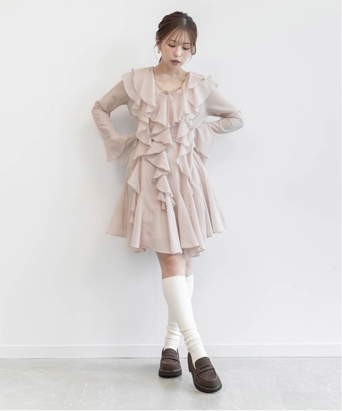 RANDA(ランダ)の「ラッフルフリルミニワンピース(ワンピース・レディース・ピンク/アイボリー/ブラック・1/0)」の22枚目の写真