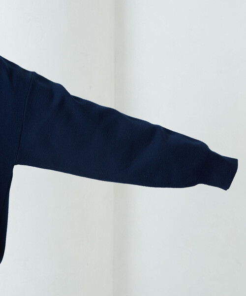 FREAK'S STORE（フリークスストア）の「限定展開　<選べる着丈>カラー スウェットライク ニット プルオーバー（ニット/セーター・レディース・レッド/ピンク/ナチュラル/ダークブラウン/ブラック/イエロー/ネイビー/グリーン/サックスブルー/ライトグレー/チャコールグレー・MEDIUM/SMALL）」の15枚目の写真