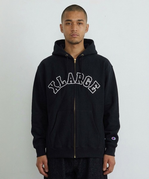 Champion（チャンピオン）の「XLARGE×Champion REVERSE WEAVE ZIP HOODED SWEATSHIRT（パーカー・メンズ・ブラウン/ネイビー/アッシュ/ブラック・L/XL/M/S）」の5枚目の写真