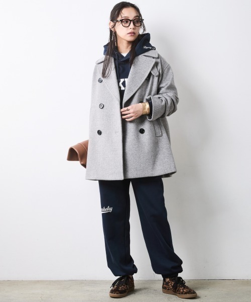 CHIC STYLE(シックスタイル)の「ウール混ピーコート<大きいサイズ有>シックスタイル(ダッフルコート・レディース・グレー/ブラック・L/5L/3L/4L/LL/M)」の3枚目の写真