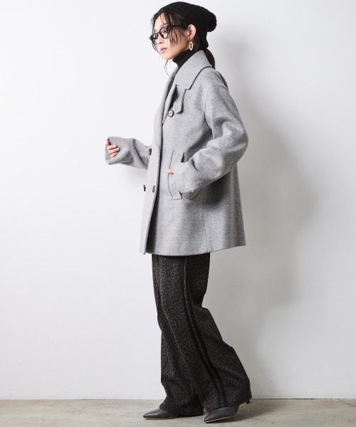 CHIC STYLE(シックスタイル)の「ウール混ピーコート<大きいサイズ有>シックスタイル(ダッフルコート・レディース・グレー/ブラック・L/5L/3L/4L/LL/M)」の14枚目の写真