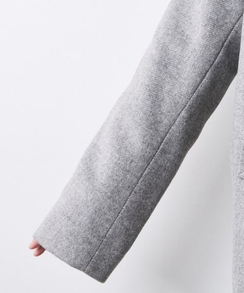 CHIC STYLE(シックスタイル)の「ウール混ピーコート<大きいサイズ有>シックスタイル(ダッフルコート・レディース・グレー/ブラック・L/5L/3L/4L/LL/M)」の19枚目の写真