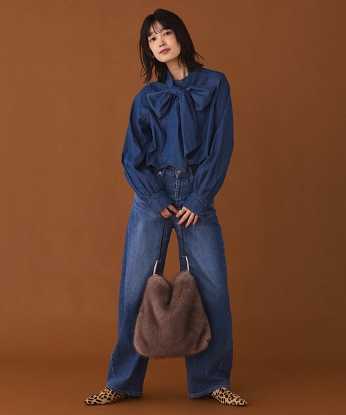 SOMETHING（サムシング）の「ＨＡＮＡカーブワイド（デニムパンツ・レディース・ブルー系・M/S）」の17枚目の写真