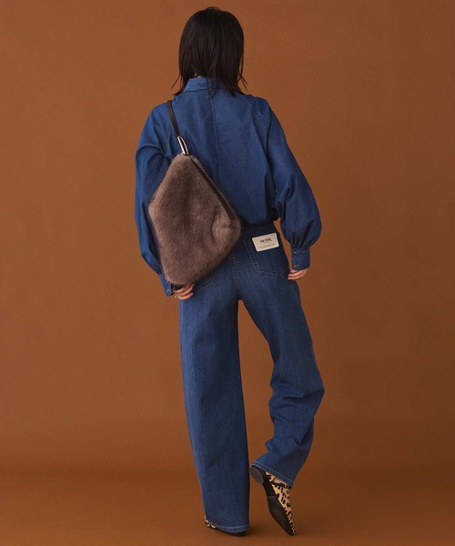 SOMETHING（サムシング）の「ＨＡＮＡカーブワイド（デニムパンツ・レディース・ブルー系・M/S）」の19枚目の写真