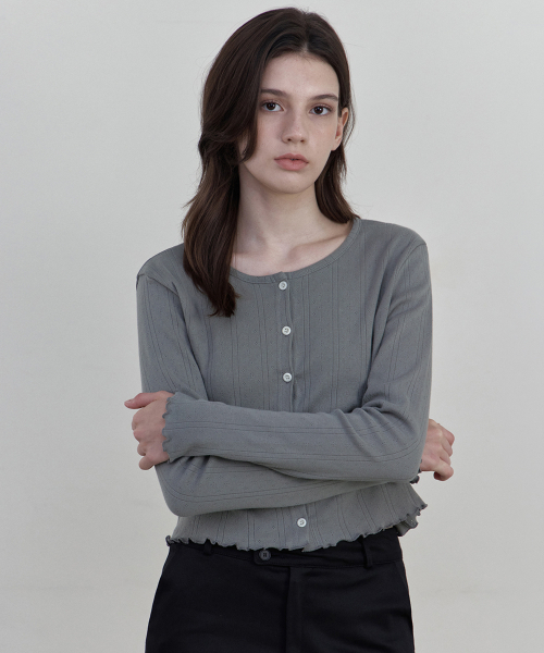 WEDNESDAYOASISFORWOMEN（ウェンズデー オアシス フォー ウーマン）の「[MUSINSA EDITION X セニ] ソフトウェーブ ロングスリーブ カーディガン_ASH CHARCOAL（カーディガン/ボレロ・レディース・チャコールアッシュ・FREE）」の3枚目の写真