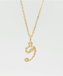 SAINTS/イニシャルネックレス（ゴールド）